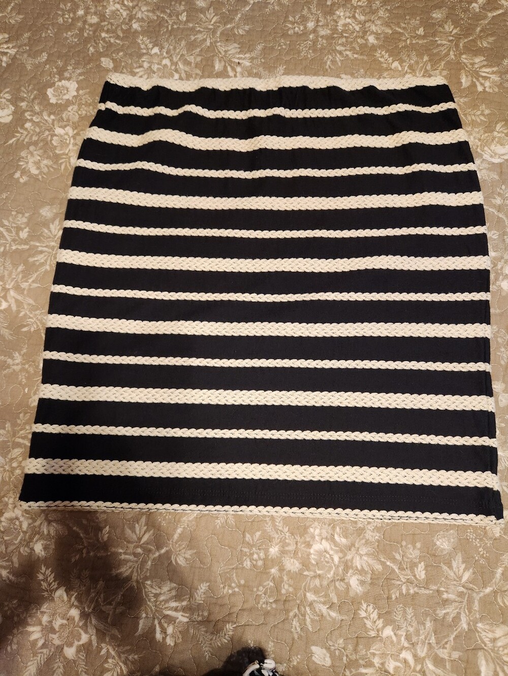 Max Studio Black and Cream Striped Knit Skirt